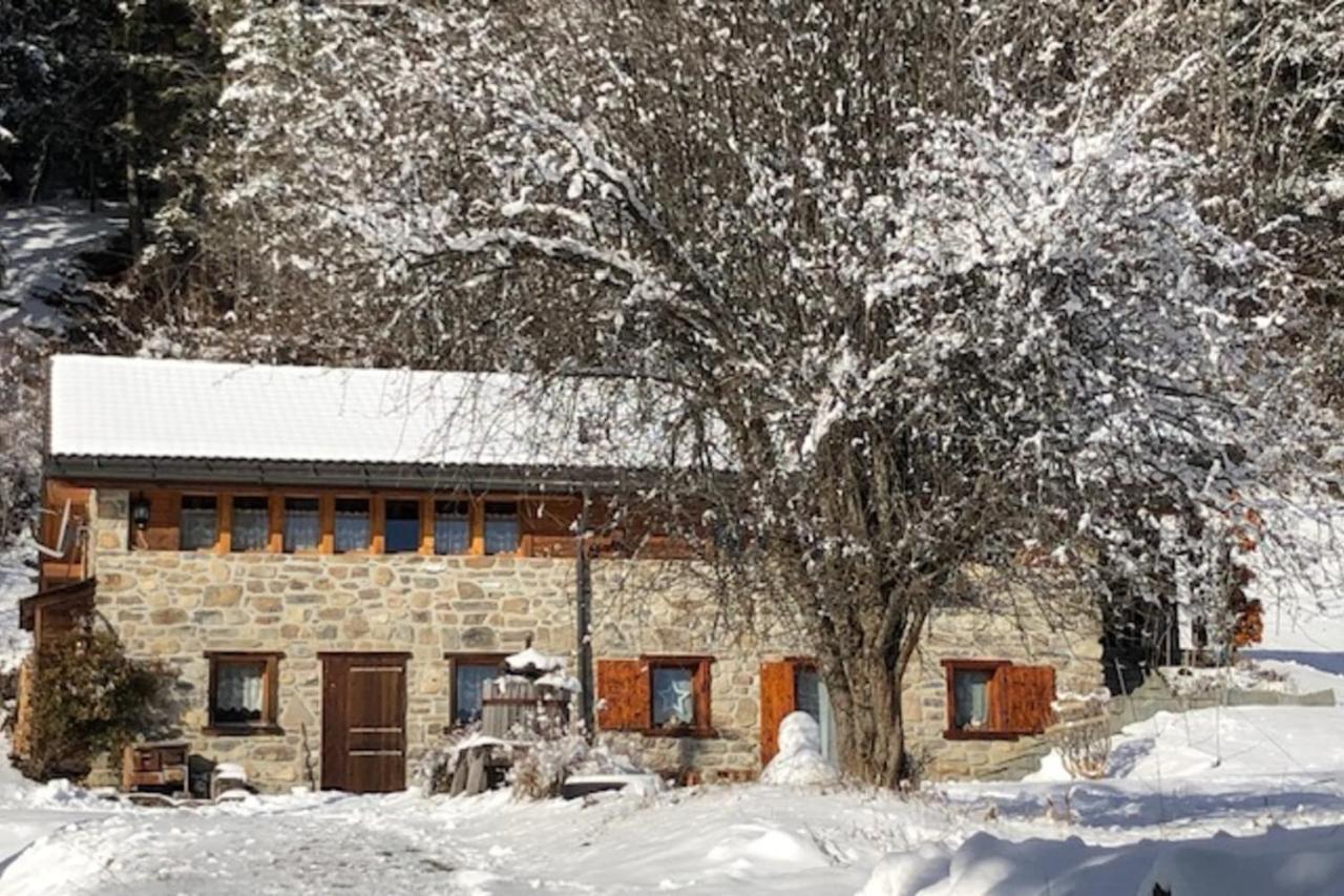A L'oree Du Bisse Chalet *